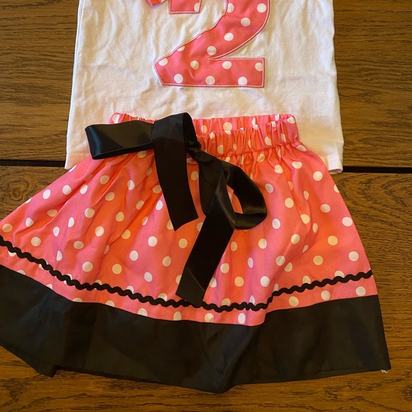 Turning 2 outfit! Size 24 months or 2T skirt and shirt - Picture 2 of 2